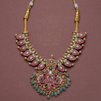Mango necklace